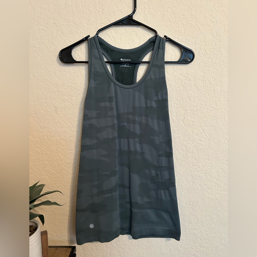 Athleta tank top